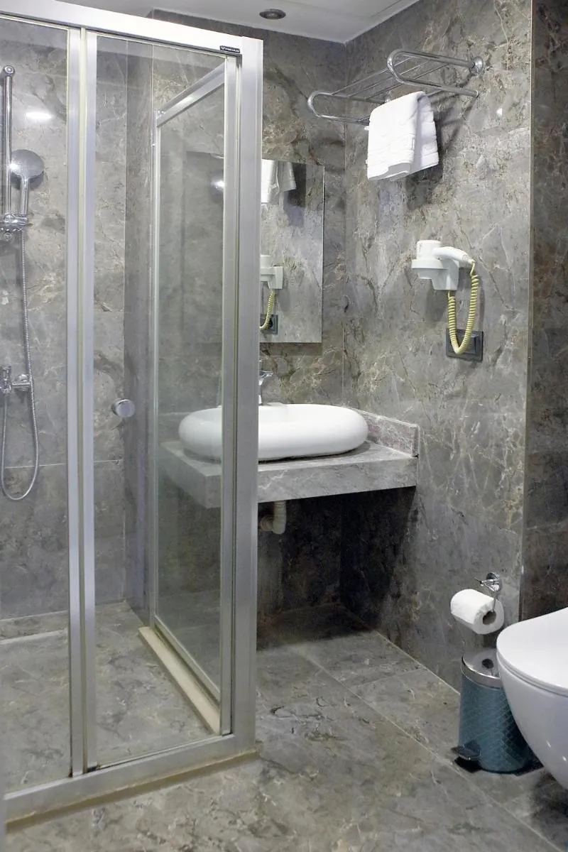 Image 6 of the Amara Hotel